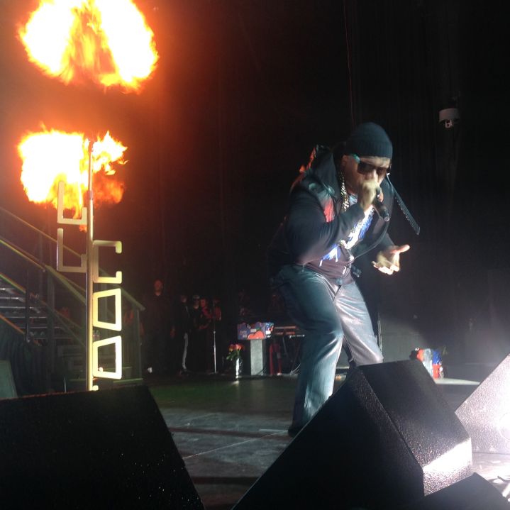 LL Cool J Rocks The Stage At The Kings Of The Mic Tour